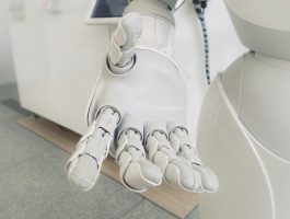 How to spot an AI fake